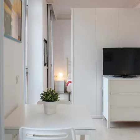 Bright Studio In The Heart Of Malaga