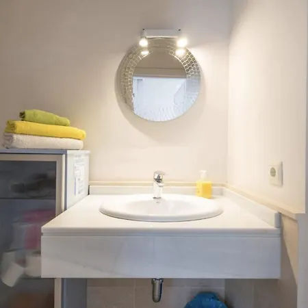 Bright Studio In The Heart Of Malaga